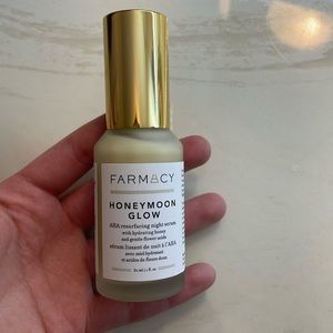 Never used Farmacy Honeymoon Glow